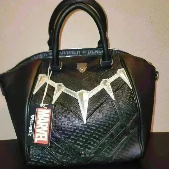 Loungefly Handbags - Loungefly Black panther purse